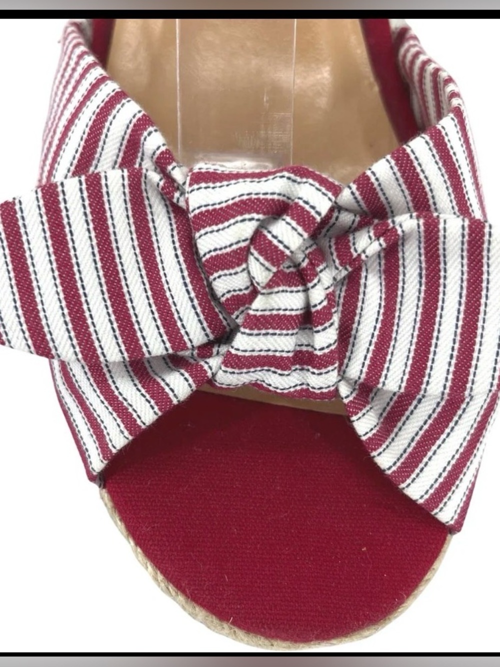 Striped Red Sandals with Bow - Picture 2 of 6
